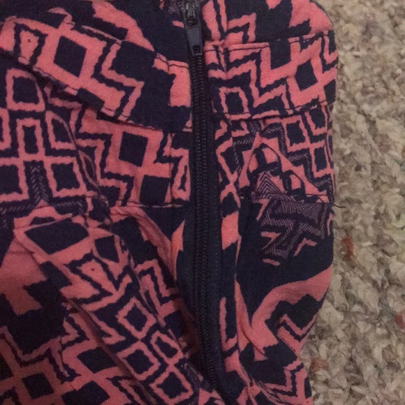 Aztec patterned shorts - Picture 4 of 4